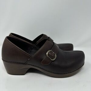 Dansko Womens Tamara Clogs Dark Brown Leather Shoes  Size 41 US 10.5- 11